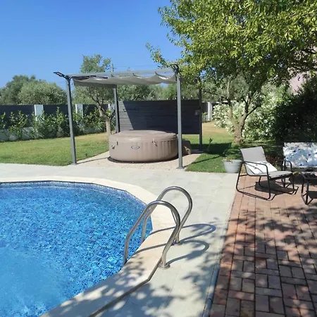 Kuca Za Odmor Silvano Holiday home *