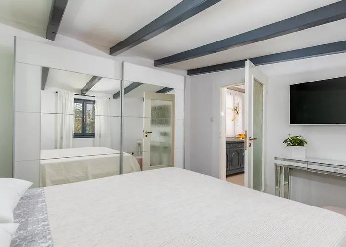 Kuca Za Odmor Silvano Ferienhaus *