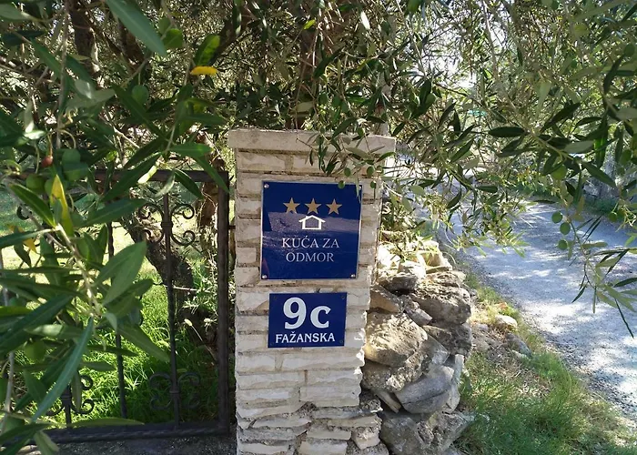 Kuca Za Odmor Silvano Ferienhaus